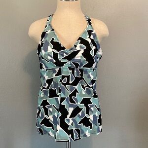Raisins curve, Camouflage tankini top